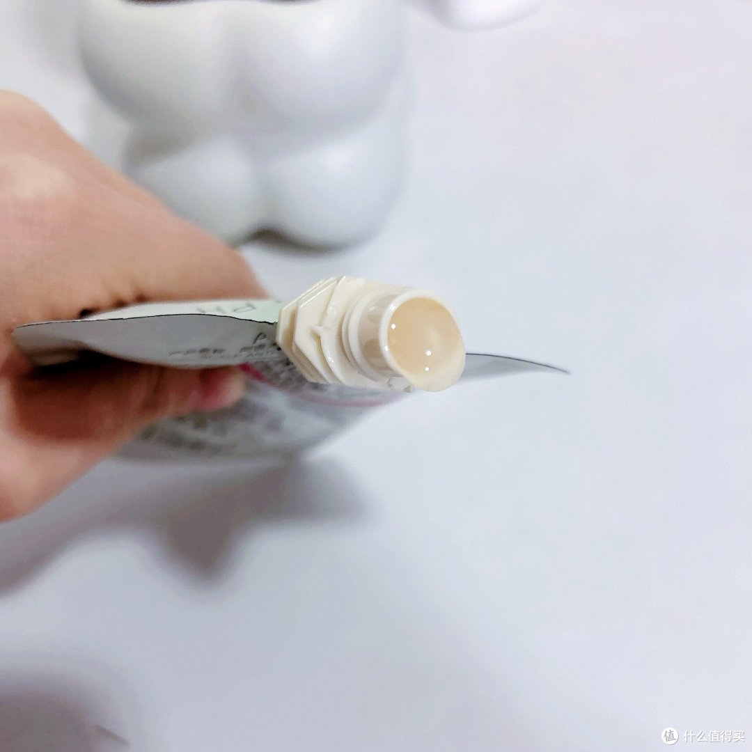 五款去屑洗头水深度横评，花最少的钱选最适合自己的洗发产品！