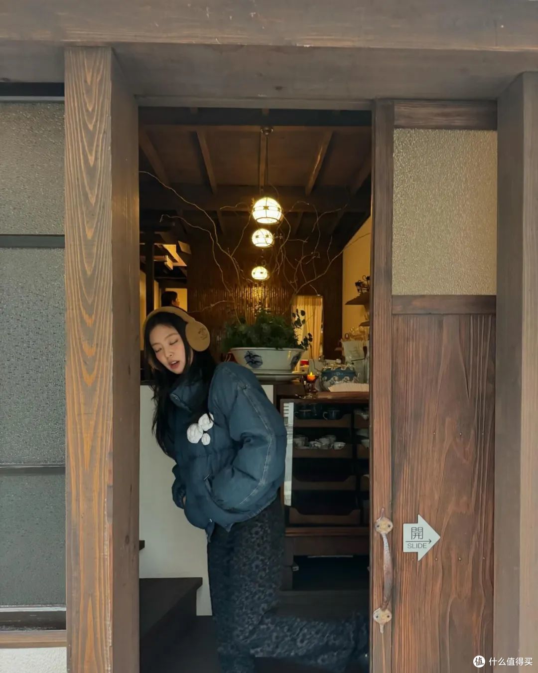 Jennie in CHANEL