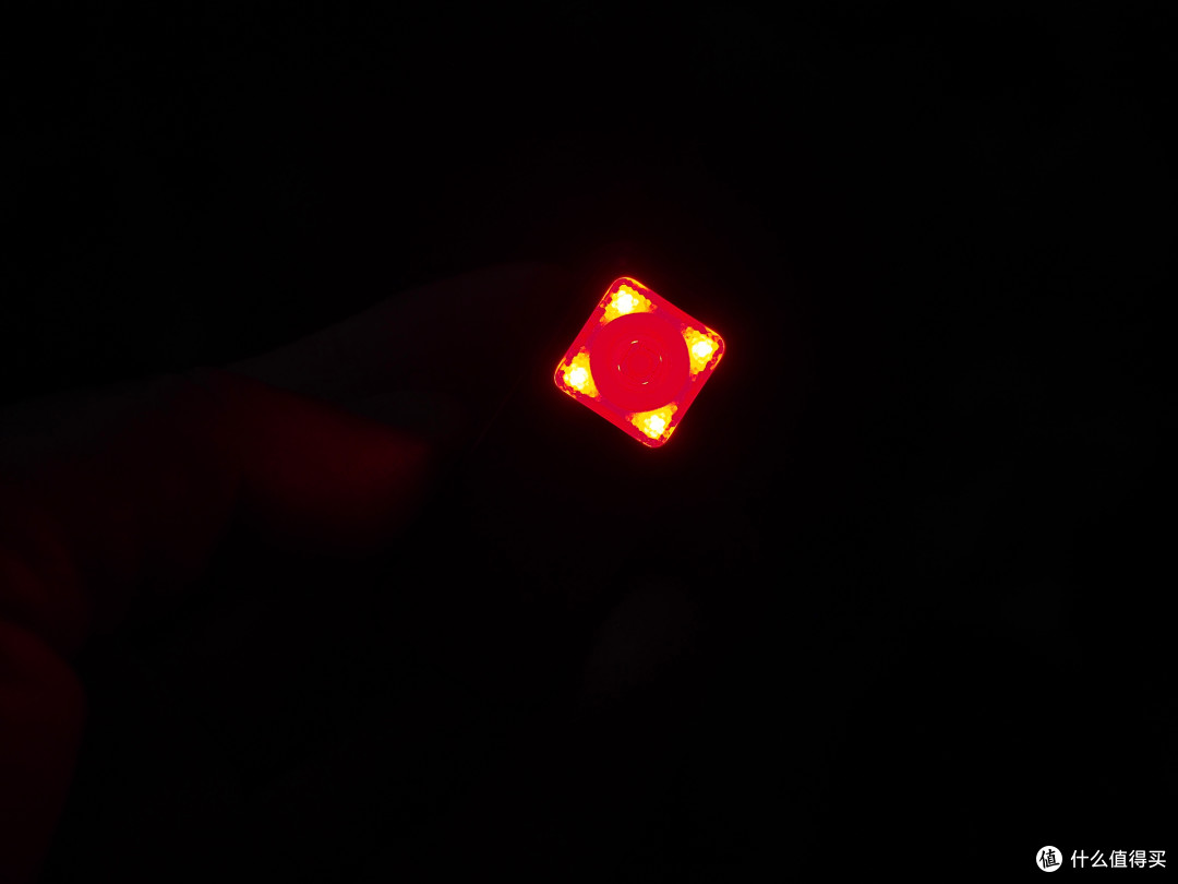 方寸之间见天地 细微之处有乾坤--Oclip