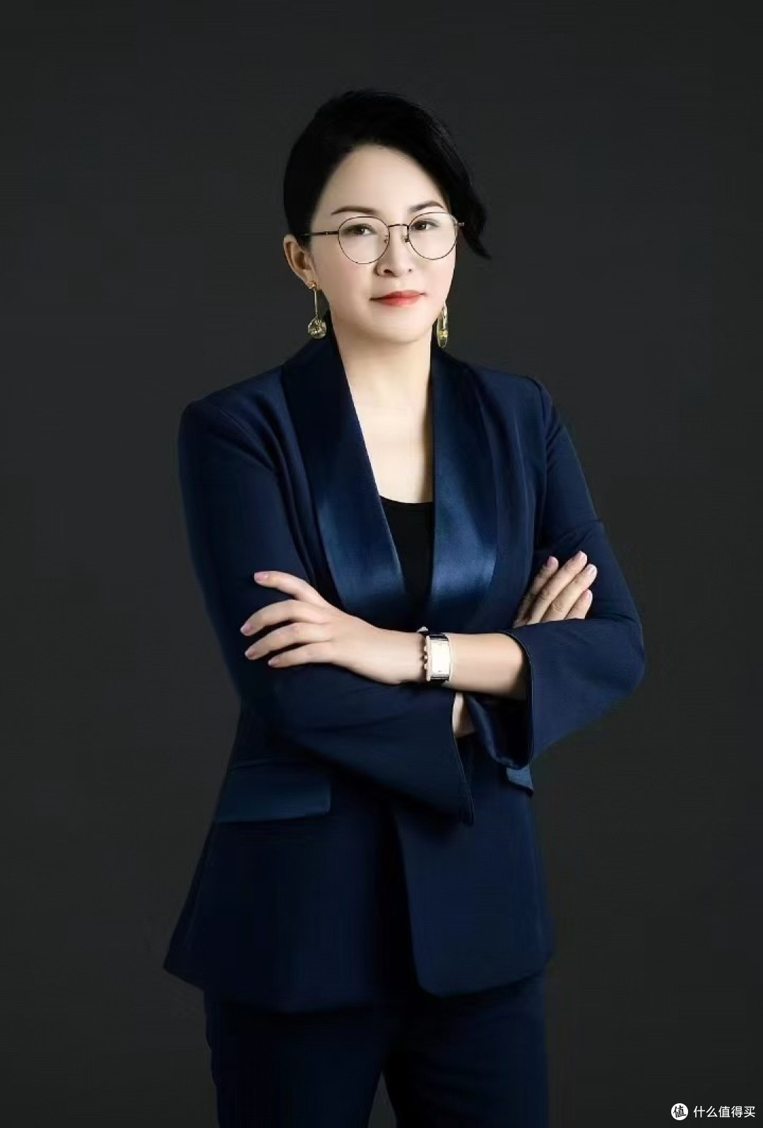 朱春丽——荣誉皇冠加冕,2024年度最具潜力创业先锋的璀璨星光