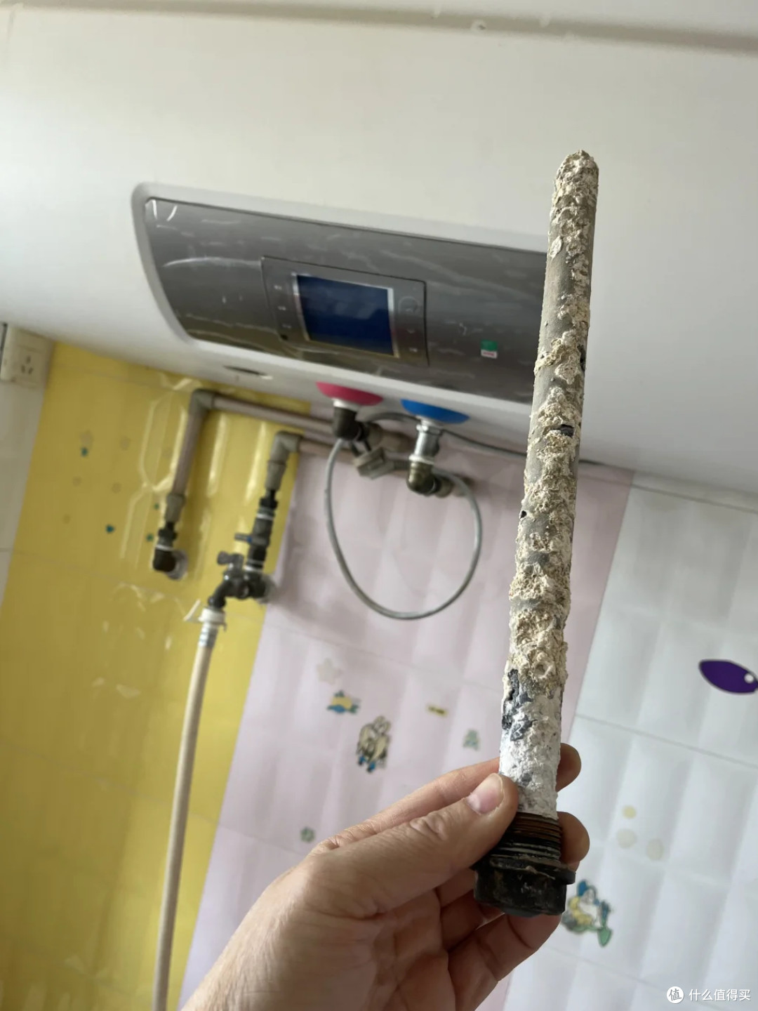 燃气热水器好还是电热水器好?为什么不建议买电热水器?原因很简单