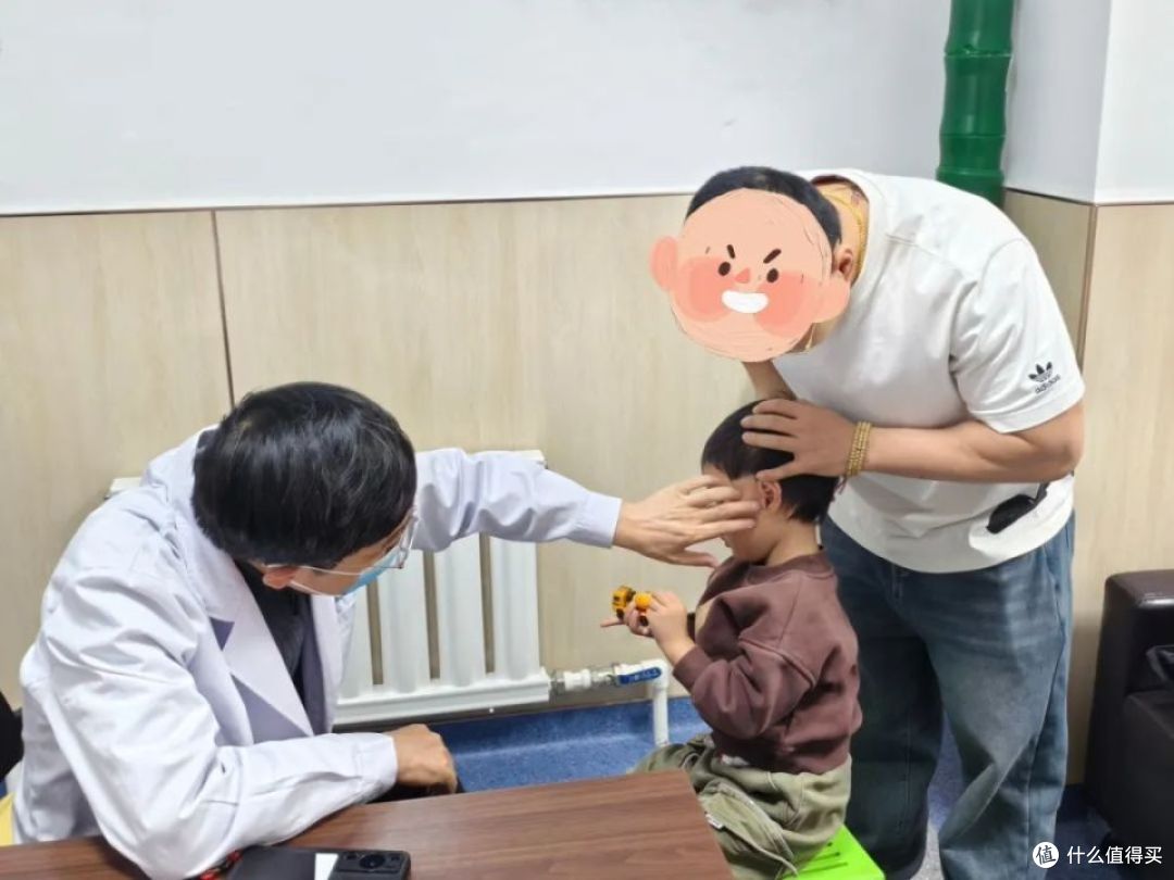 圆梦新耳朵!我院开展关爱耳畸形公益义诊活动