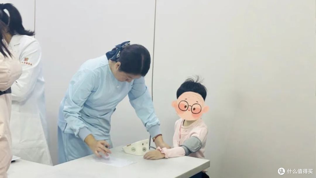圆梦新耳朵!我院开展关爱耳畸形公益义诊活动