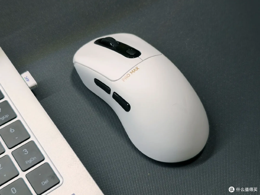 8K回报率+双高速双模,雷柏VT3PRO MAX轻量化鼠标到底怎么样