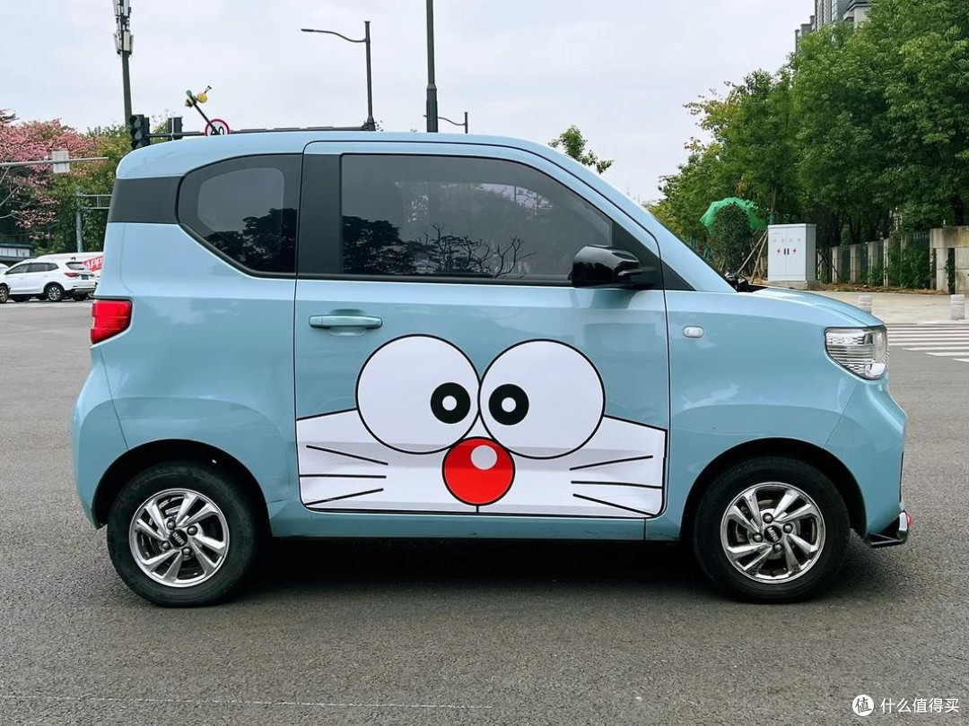 五菱宏光迷你电车:城市出行小萌主