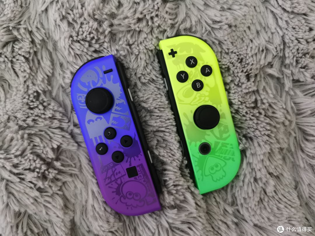 令人惊艳的动森限定版Switch Lite开箱
