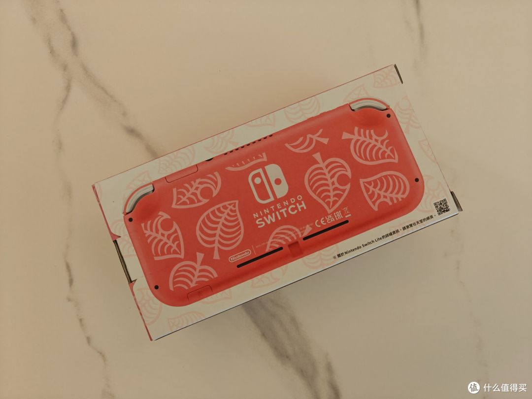 令人惊艳的动森限定版Switch Lite开箱