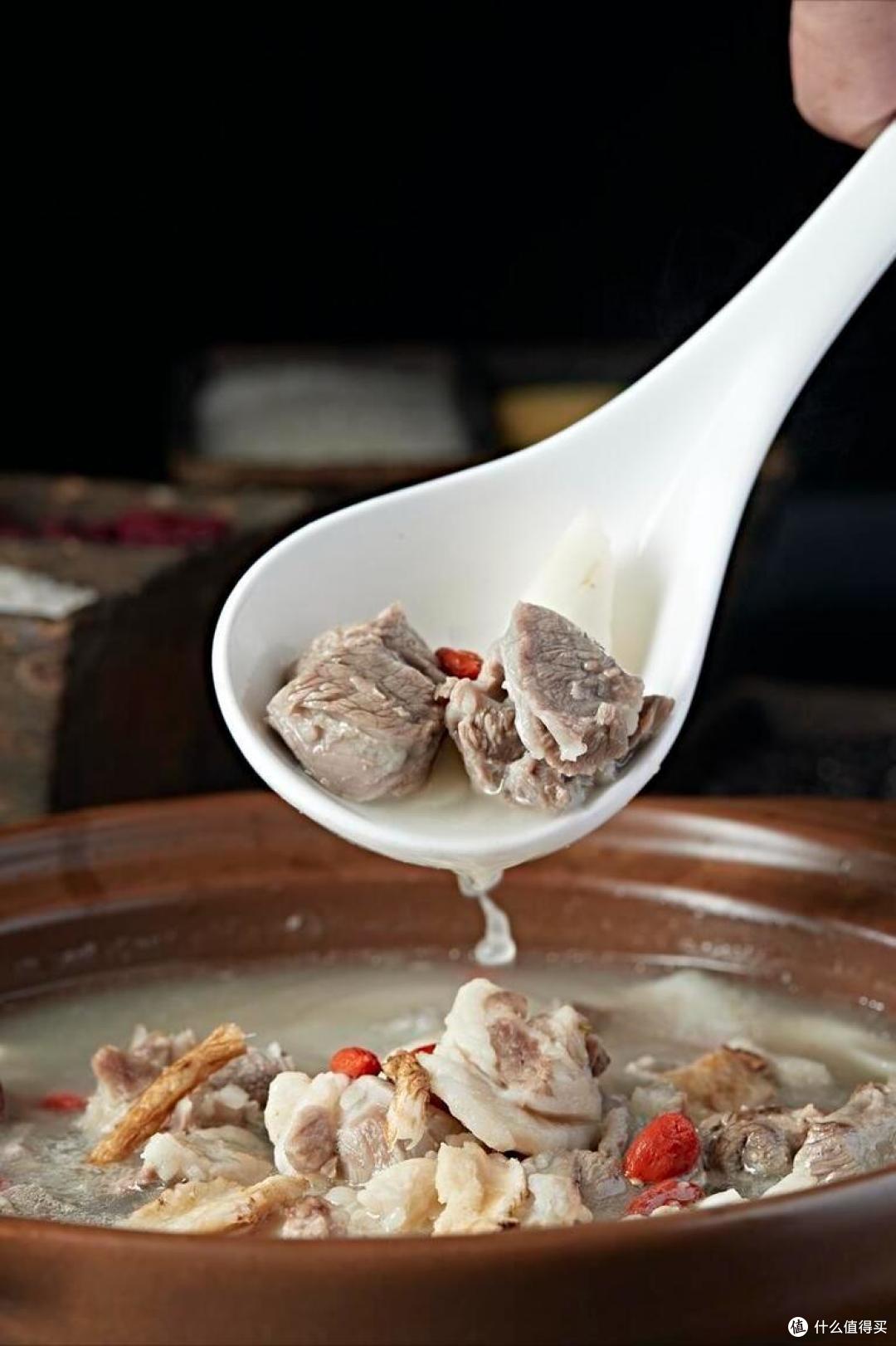 大雪后，建议：体虚怕冷者多吃3道菜，有汤有肉，抵御严寒不生病