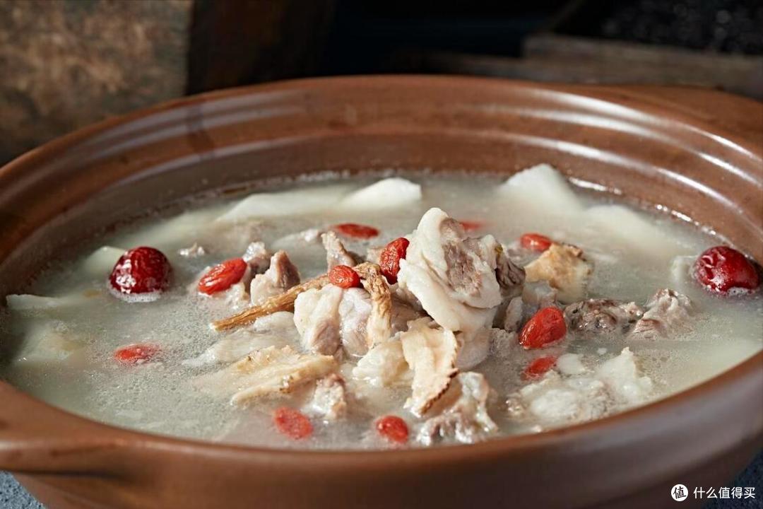 大雪后，建议：体虚怕冷者多吃3道菜，有汤有肉，抵御严寒不生病
