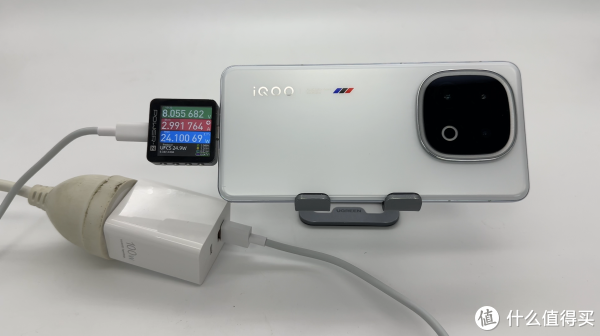 iQOO 13 スマートフォン 本体 120W充電器等付属品完品 iQOO 13 スマートフォン 本体 120W充電器等付属品完品 iQOO 13