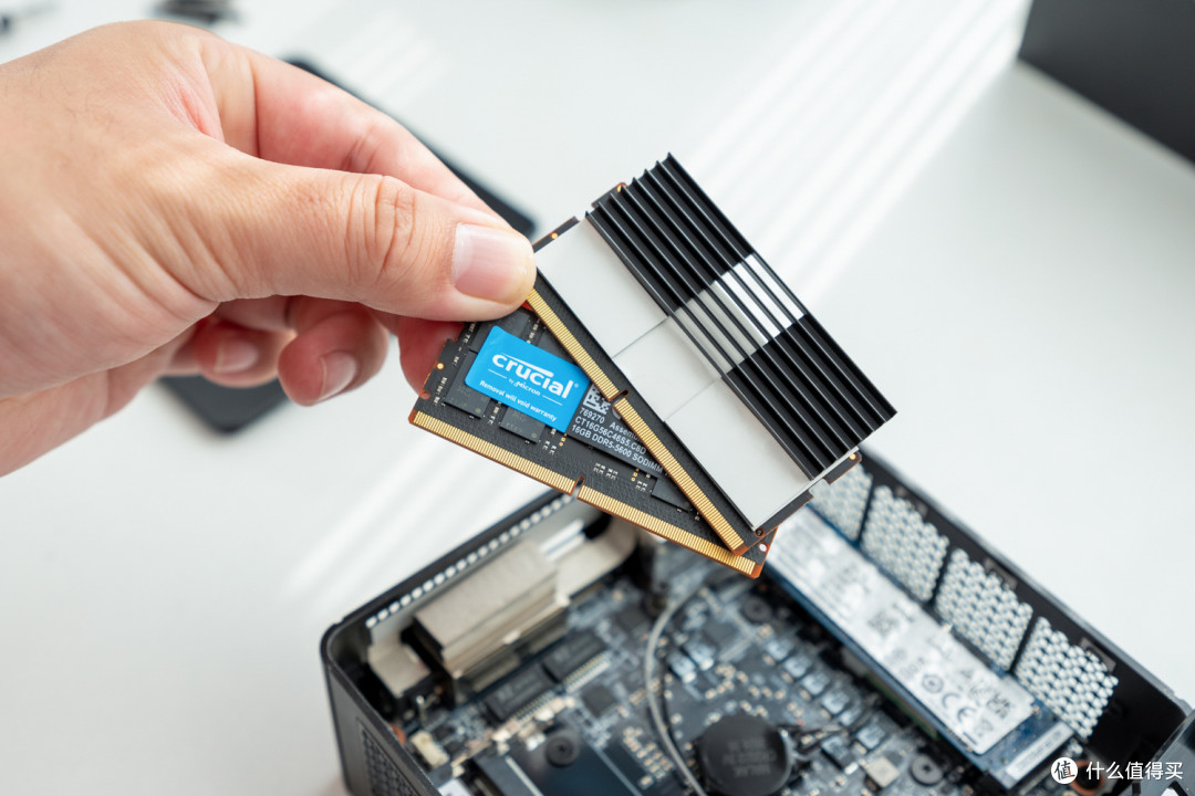 迷你主机+显卡扩展坞=家用电脑最优形态?实测铭凡UM890 Pro