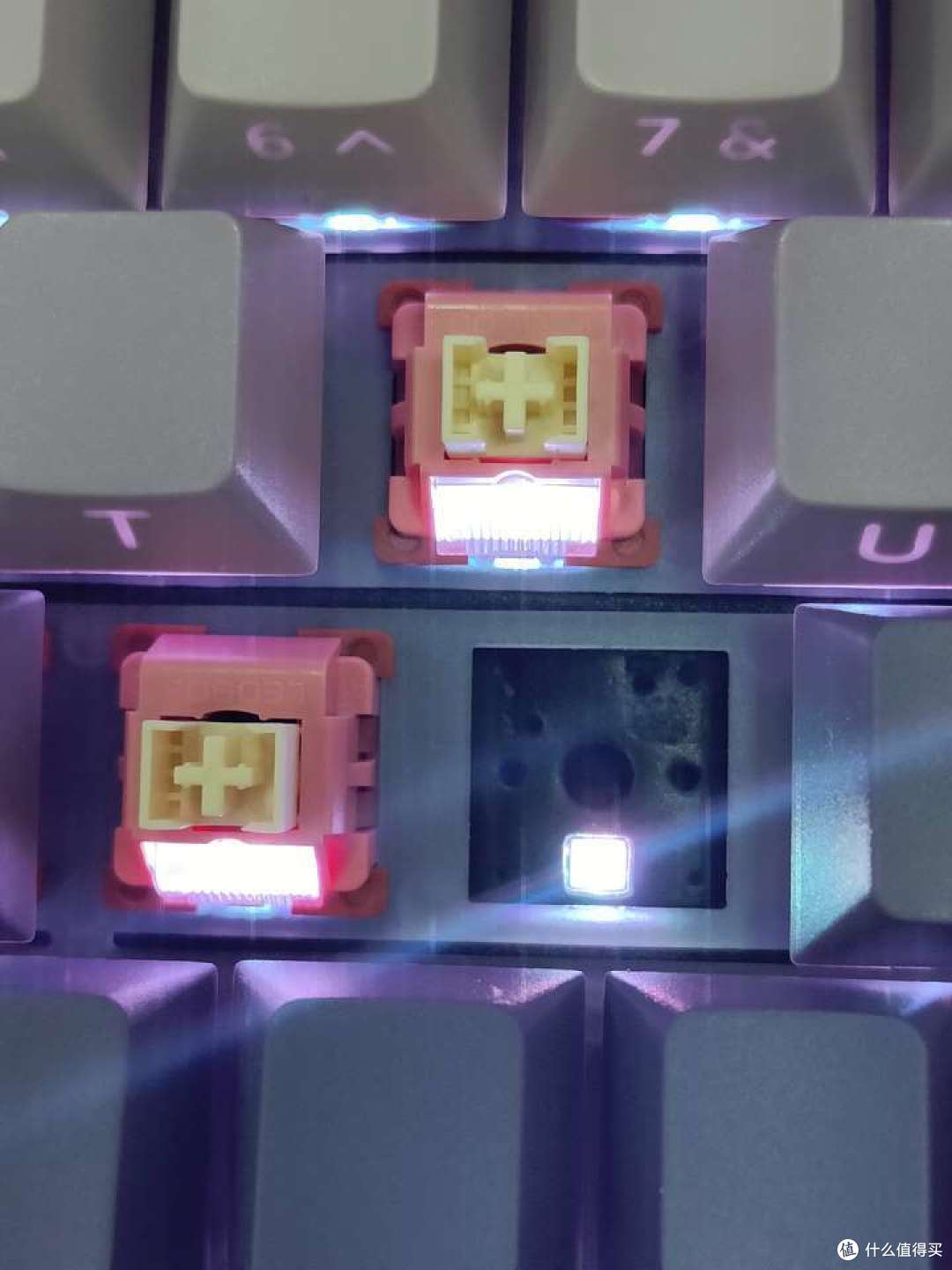 单模铝坨坨键盘：极致性能的HIFI之选