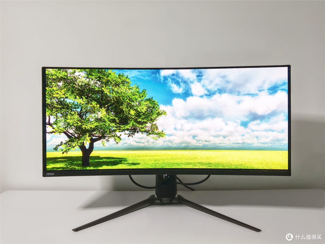 微星MPG 341CQPX QD-OLED,超大规格34英寸OLED带鱼屏显示器