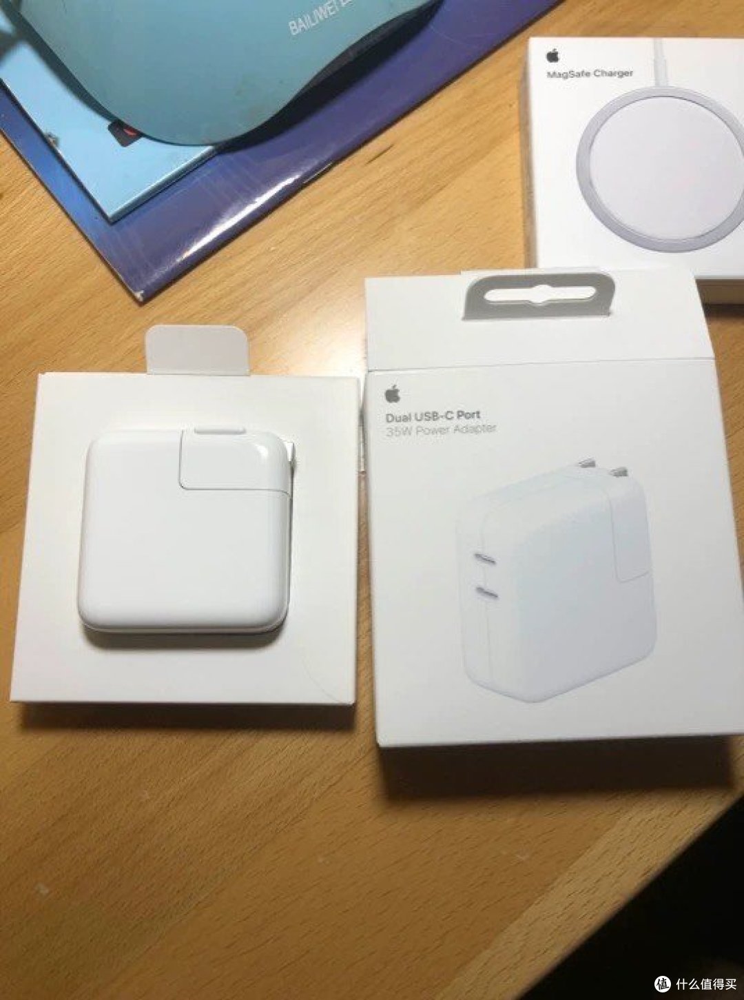 一插即快充，苹果35W双USB-C充电器，多设备充电的最佳伴侣！