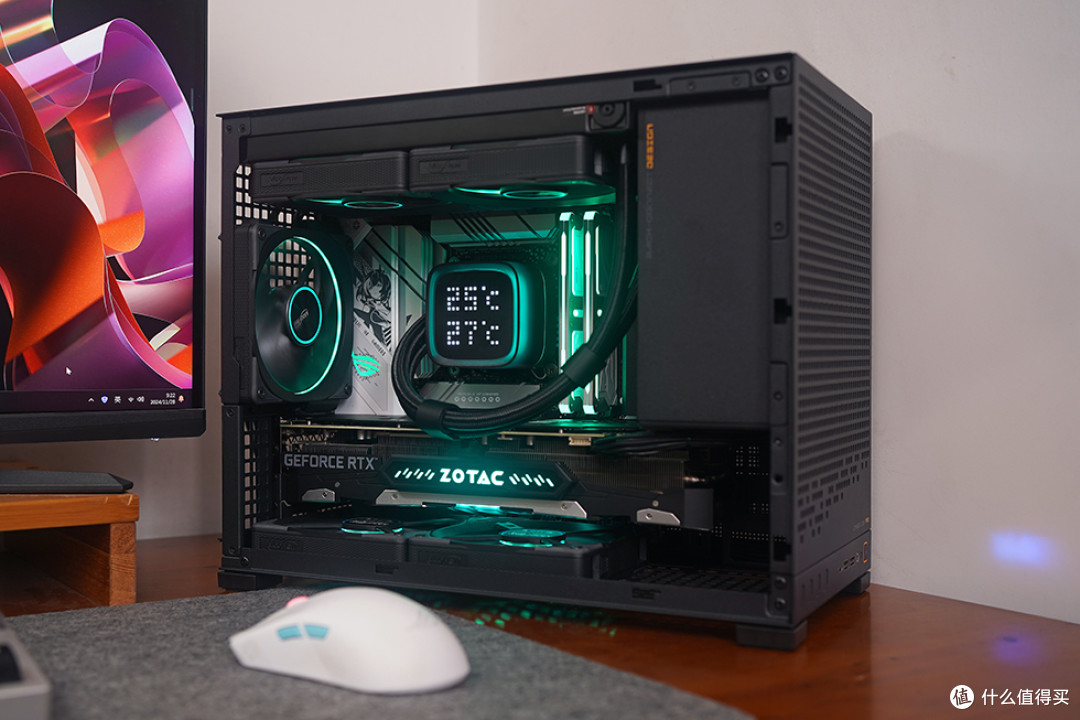 136K+B760吹雪+索泰 RTX 4070S + 乔思伯 D32 PRO MATX 装机展示
