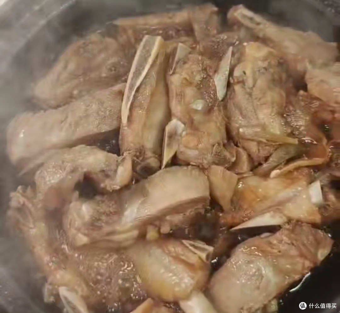龙大肉食国产黑猪肋排,精选自蓬莱生态养殖场的优质黑猪