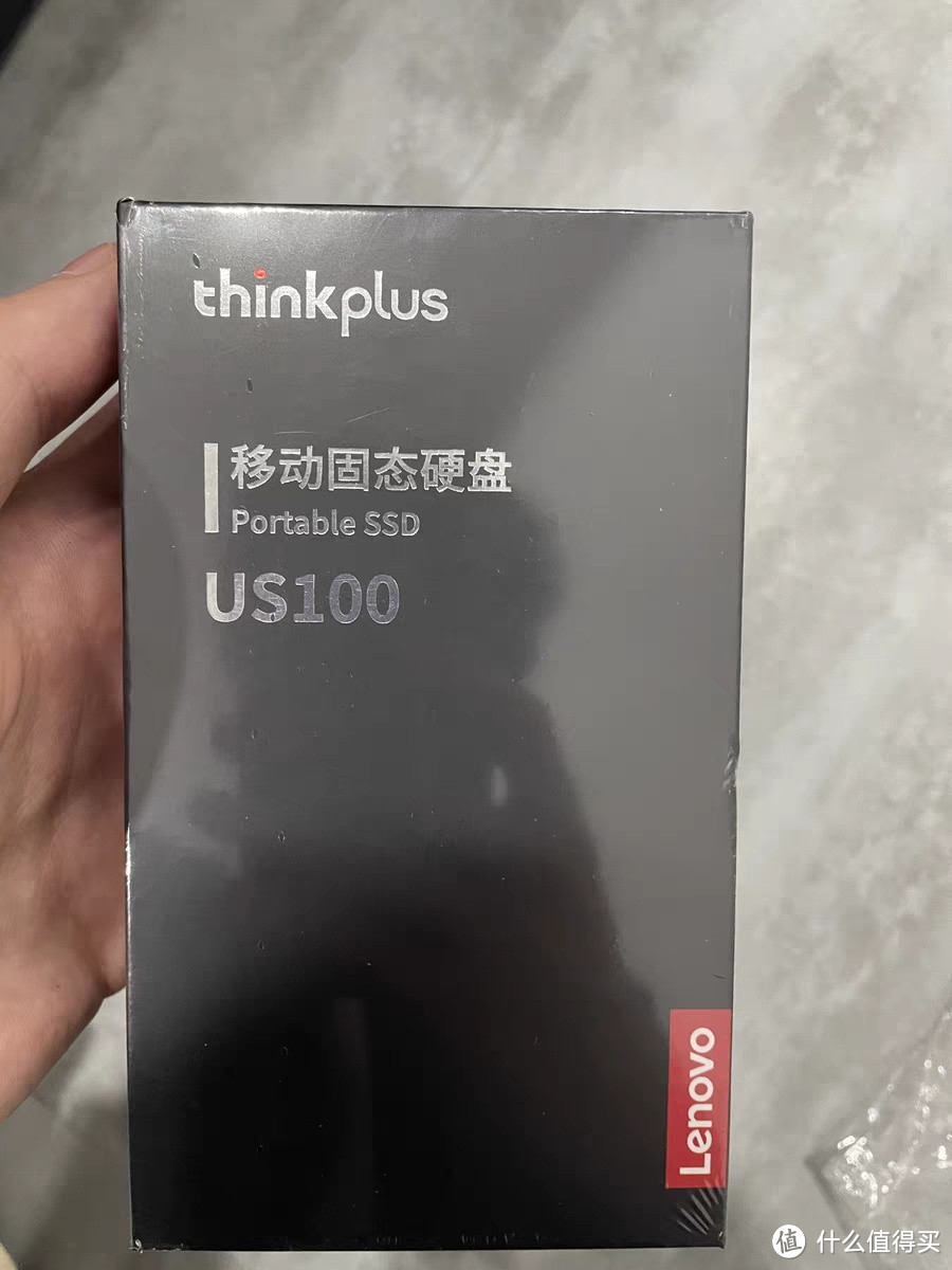 联想ThinkPlus US100移动固态硬盘：高效存储，轻松随行