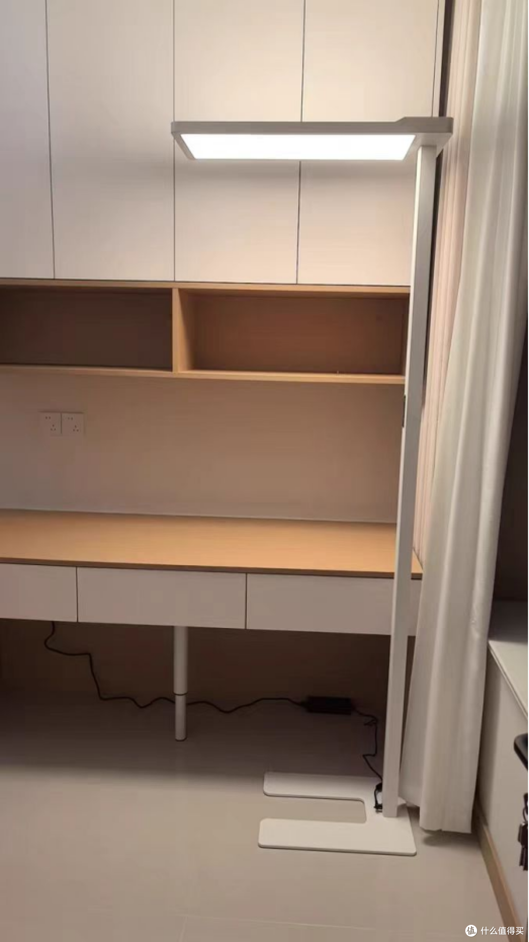 大路灯护眼灯哪个牌子好？三大严重护眼灯问题逐一曝光