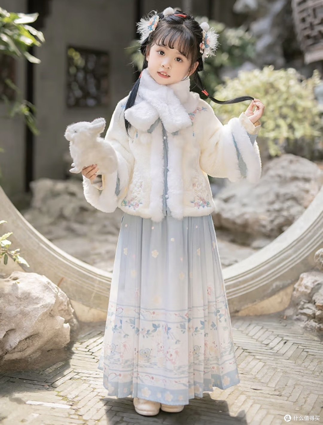 你是否曾思考过,为何我们自称为“汉族”,为什么穿汉服?