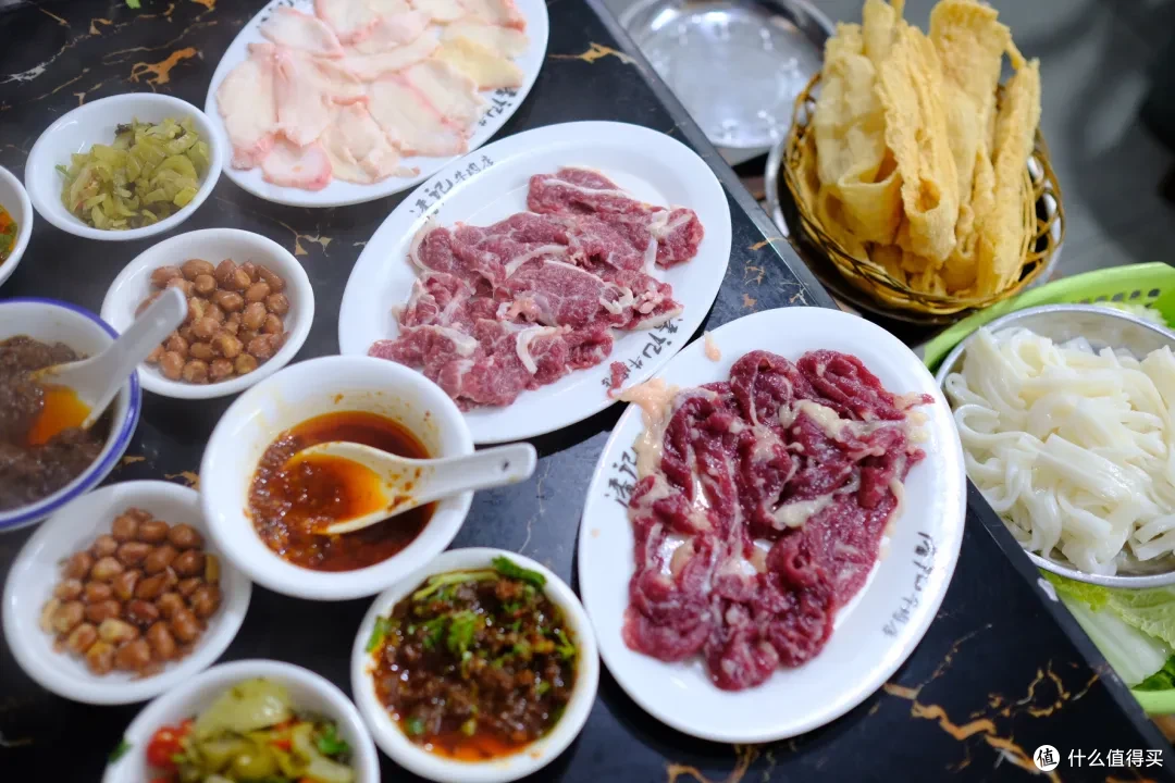 鲜美是王道,这座城市靠一碗粥就能在美食界横着走