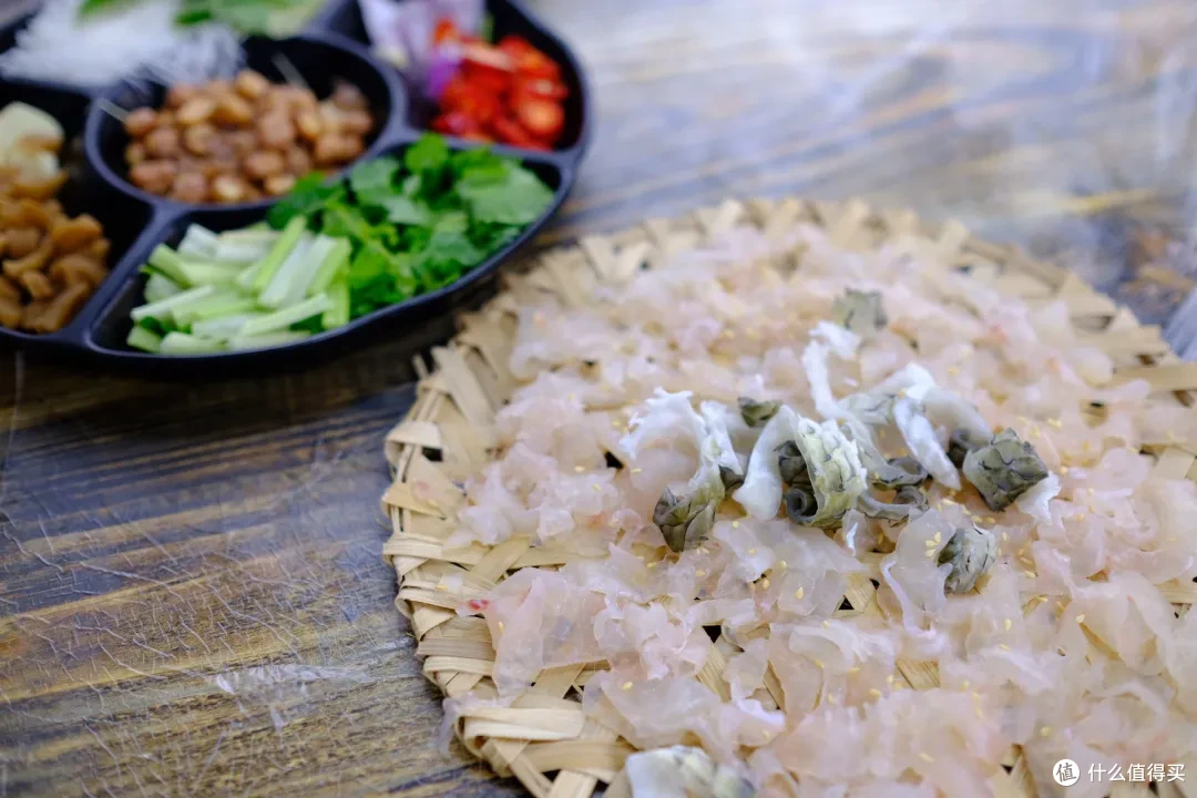 鲜美是王道,这座城市靠一碗粥就能在美食界横着走