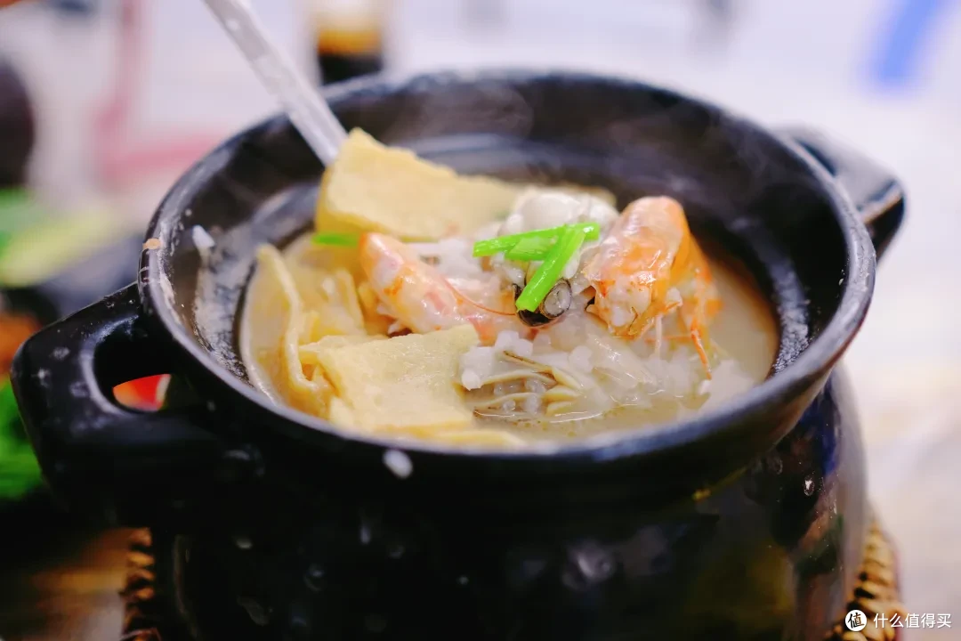 鲜美是王道,这座城市靠一碗粥就能在美食界横着走