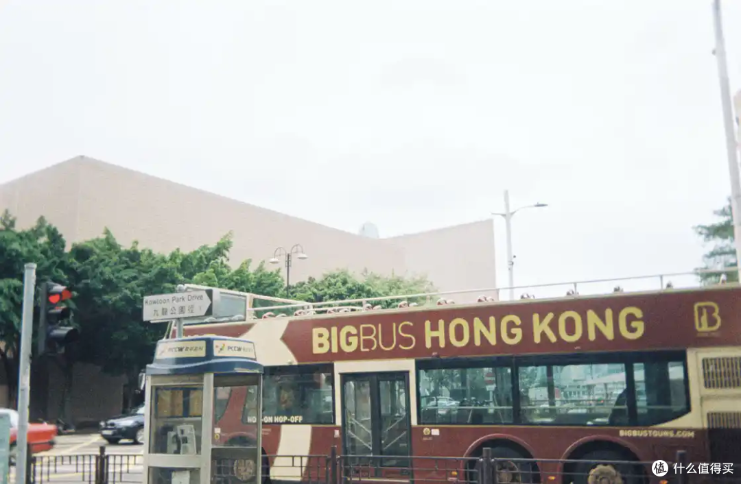 摄影｜一半的视野，成倍的精彩：聊聊我用过的 3 台半格胶片相机