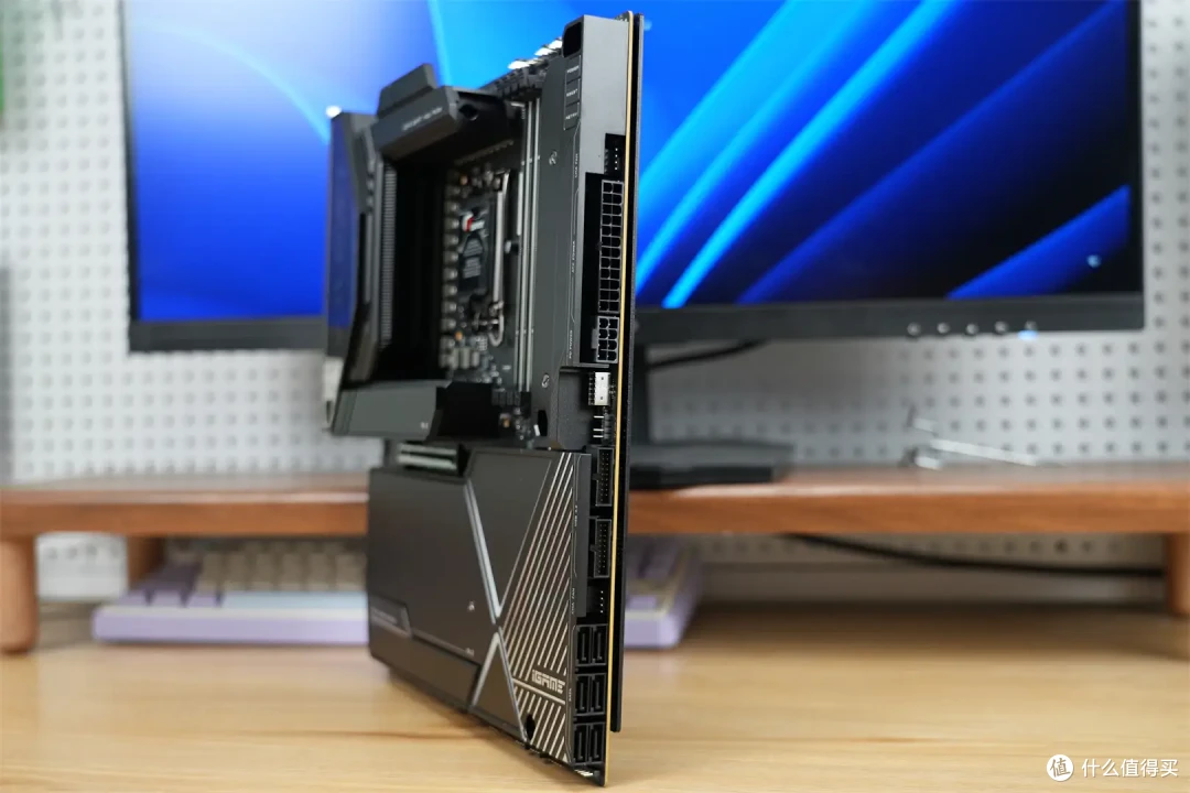 豪华用料,极致体验-七彩虹iGame Z890 Vulcan W V20火神主板评测