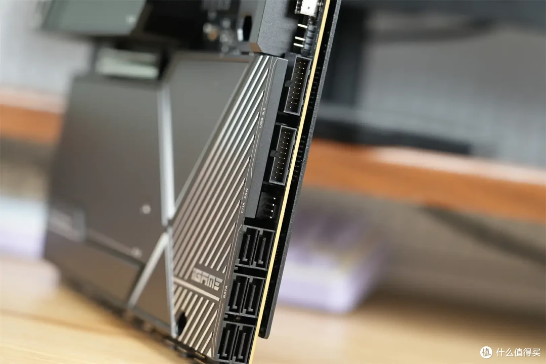 豪华用料,极致体验-七彩虹iGame Z890 Vulcan W V20火神主板评测