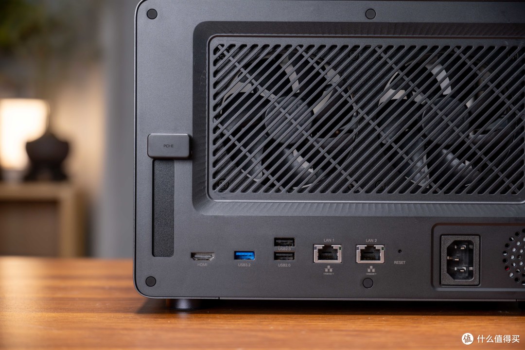 工作室设备换新!绿联DXP6800 Pro能否担起多人视频工作室需求?