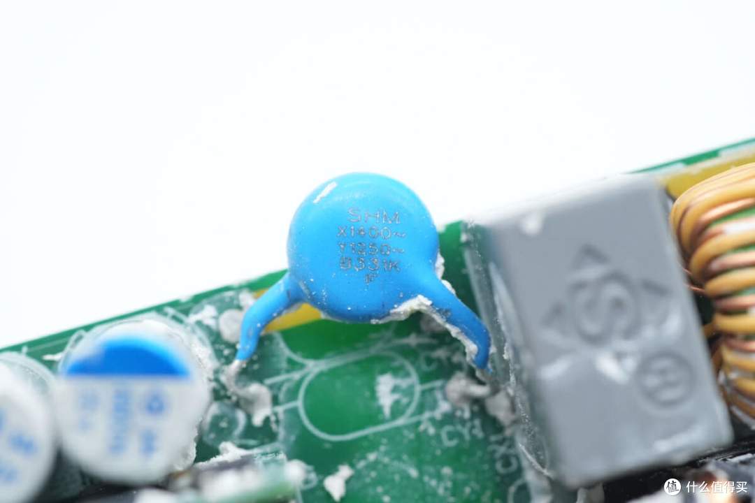 拆解报告:GPD电脑原装100W氮化镓充电器A879-200500C-US1