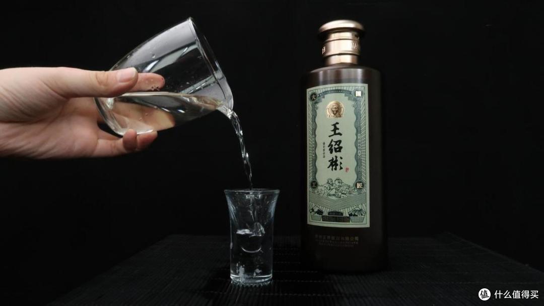 行家:若不差钱,这3种酒该喝就喝,都是纯粮酿