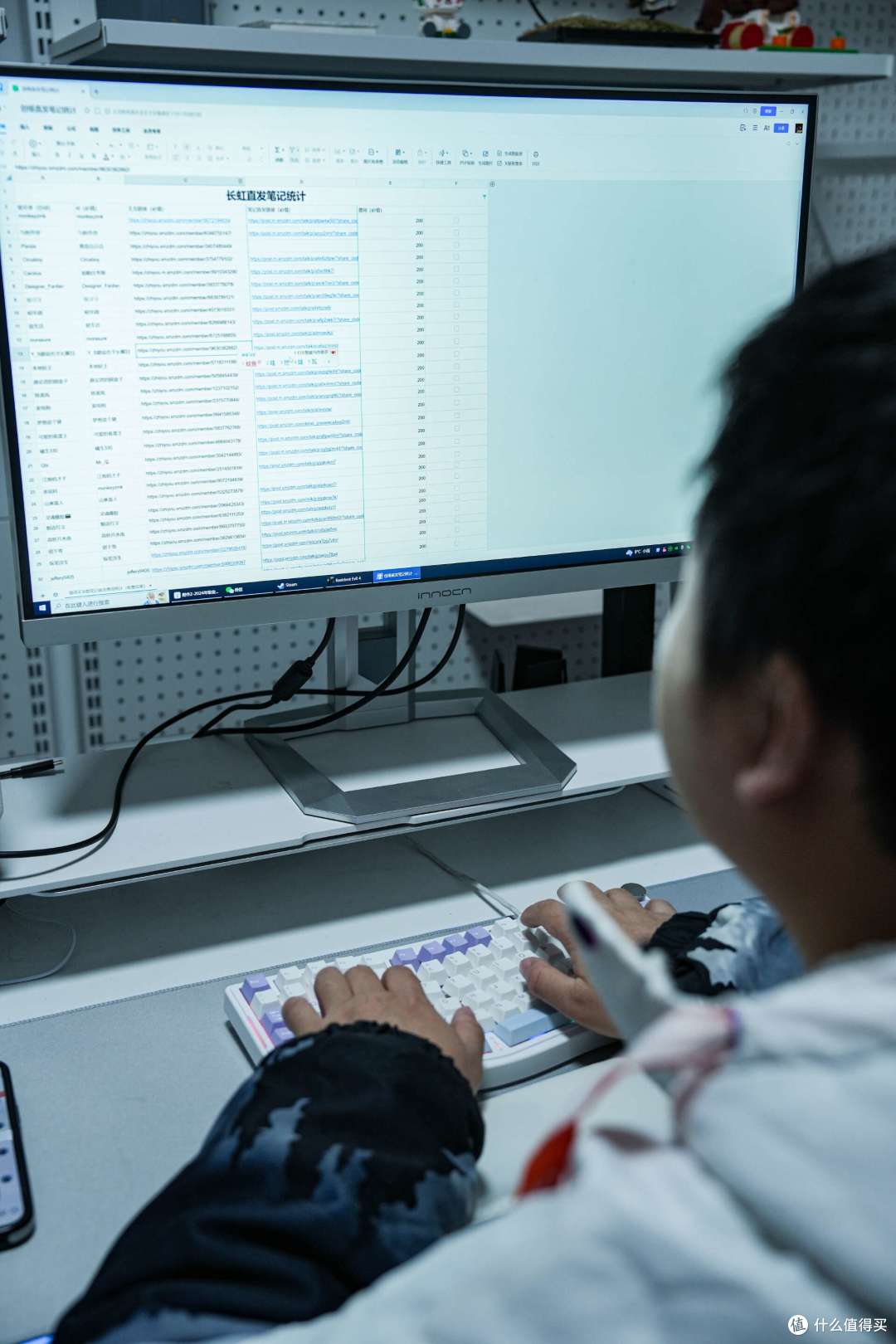 黑爵AKS075:颠覆传统,这款键盘让你告别手腕酸痛,爱上打字!