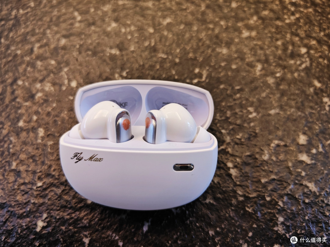 iKF Fly Max 入耳式蓝牙耳机,音质好,降噪强,性价比高!