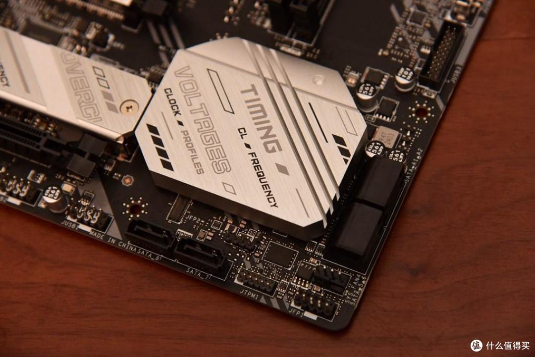 打游戏,哪个强?9600X PK 14600KF实战测试!