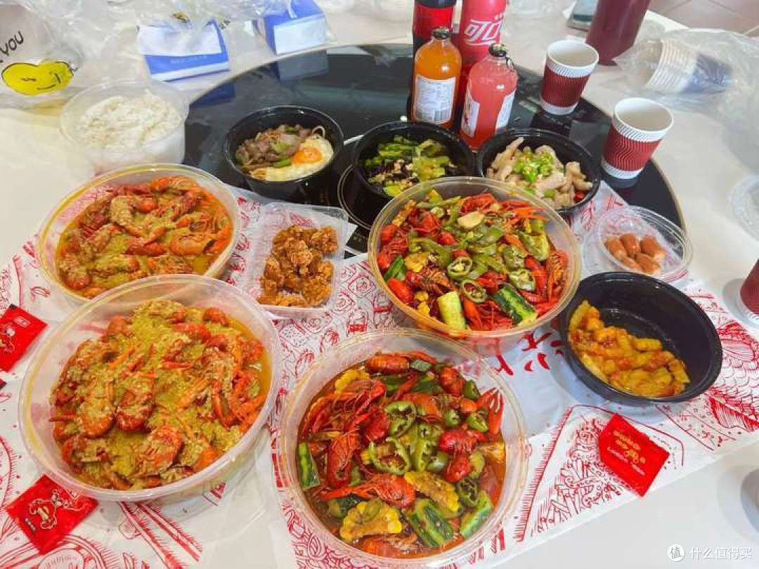 调好闹钟,中国移动每周都送免费吃喝,不许你不知道!