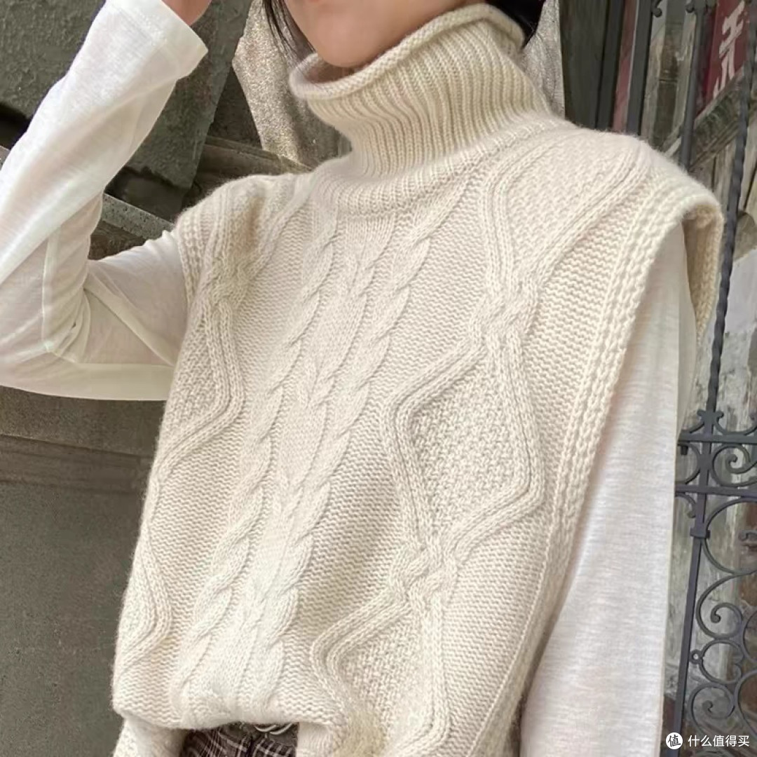 奥特莱斯高领针织马甲女秋冬100纯山羊绒背心扭花坎肩时尚外穿