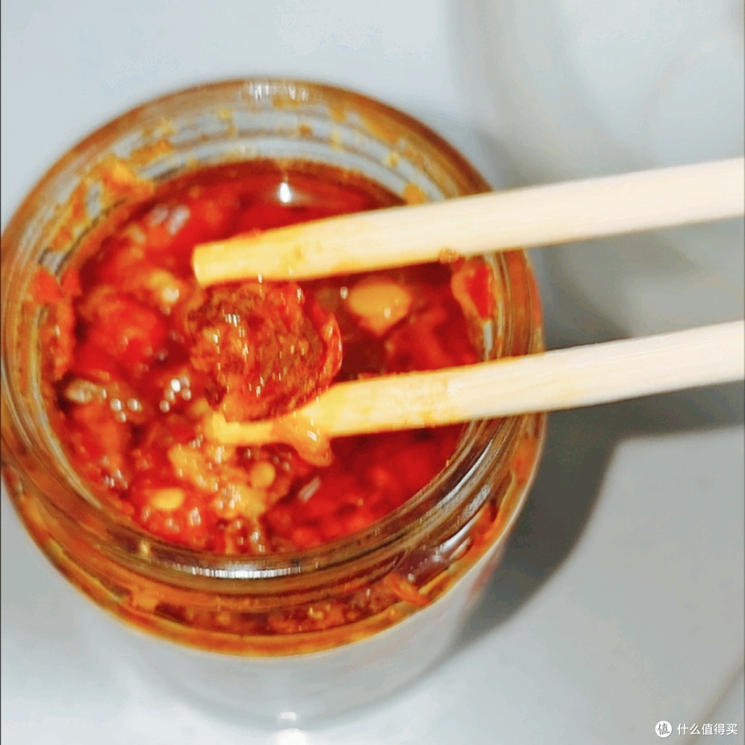 鸽鸽牛肉辣酱:一口爱上的江西风味宝藏