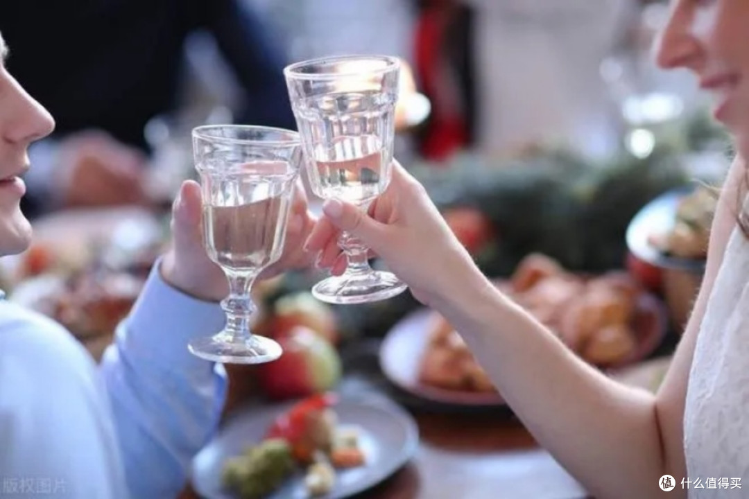 酒桌上，人们常说的“酒过三巡”，你知道是哪三巡吗？