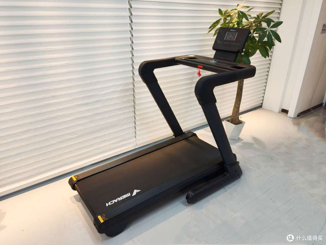 超燃脂的爬坡跑步机怎么选?3000内有哪些好用的跑步机推荐?