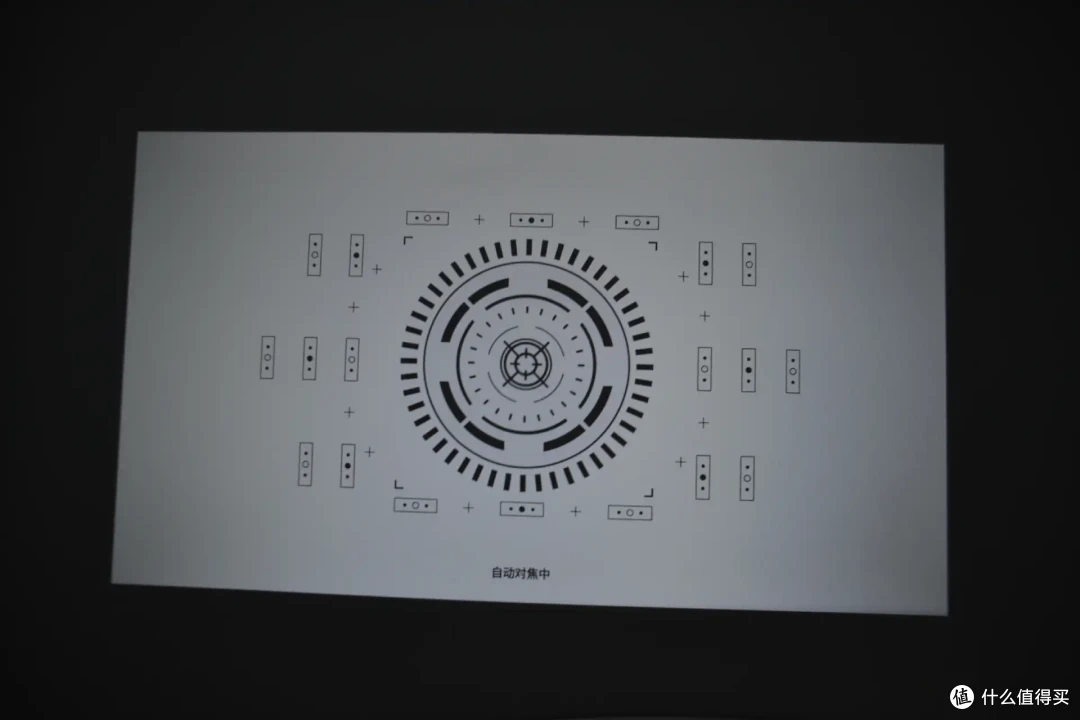 简单拆解哈趣Q1投影仪:百元的性价比究竟值得入手吗?
