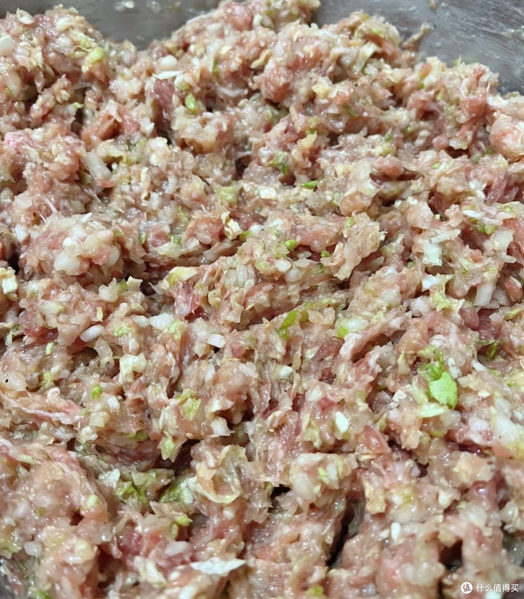 饺子是中国的传统美食