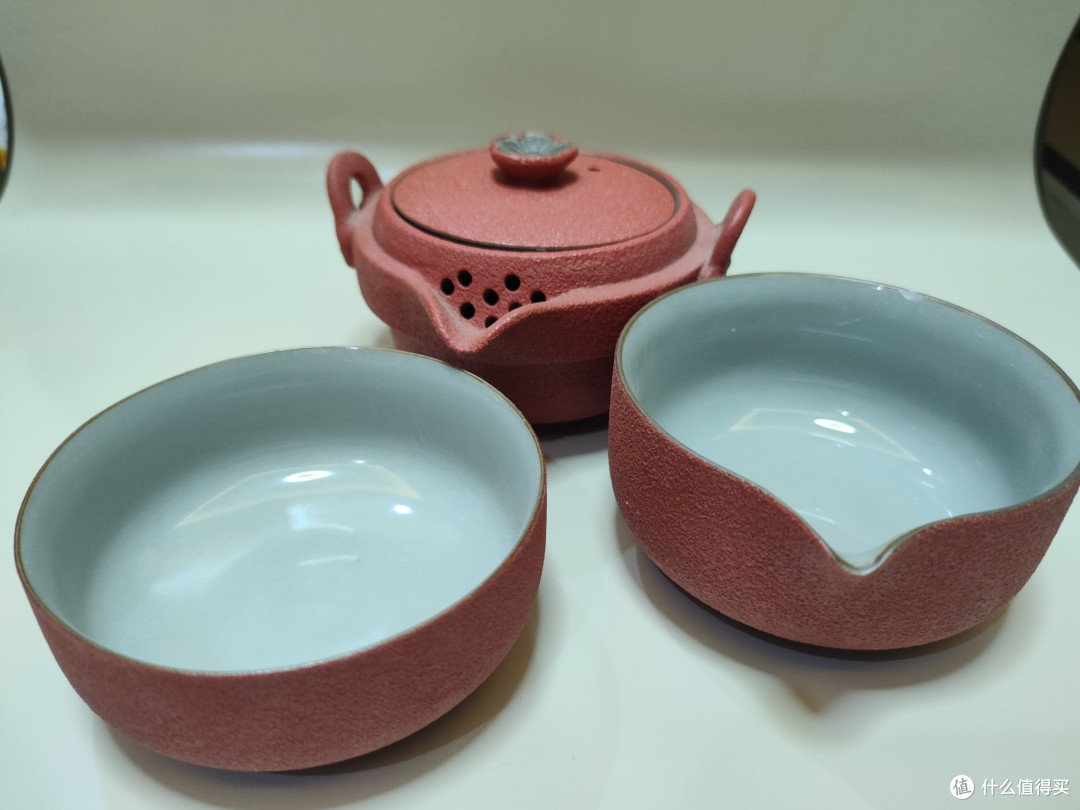 刷到好看的茶具就想买,根本停不下来。