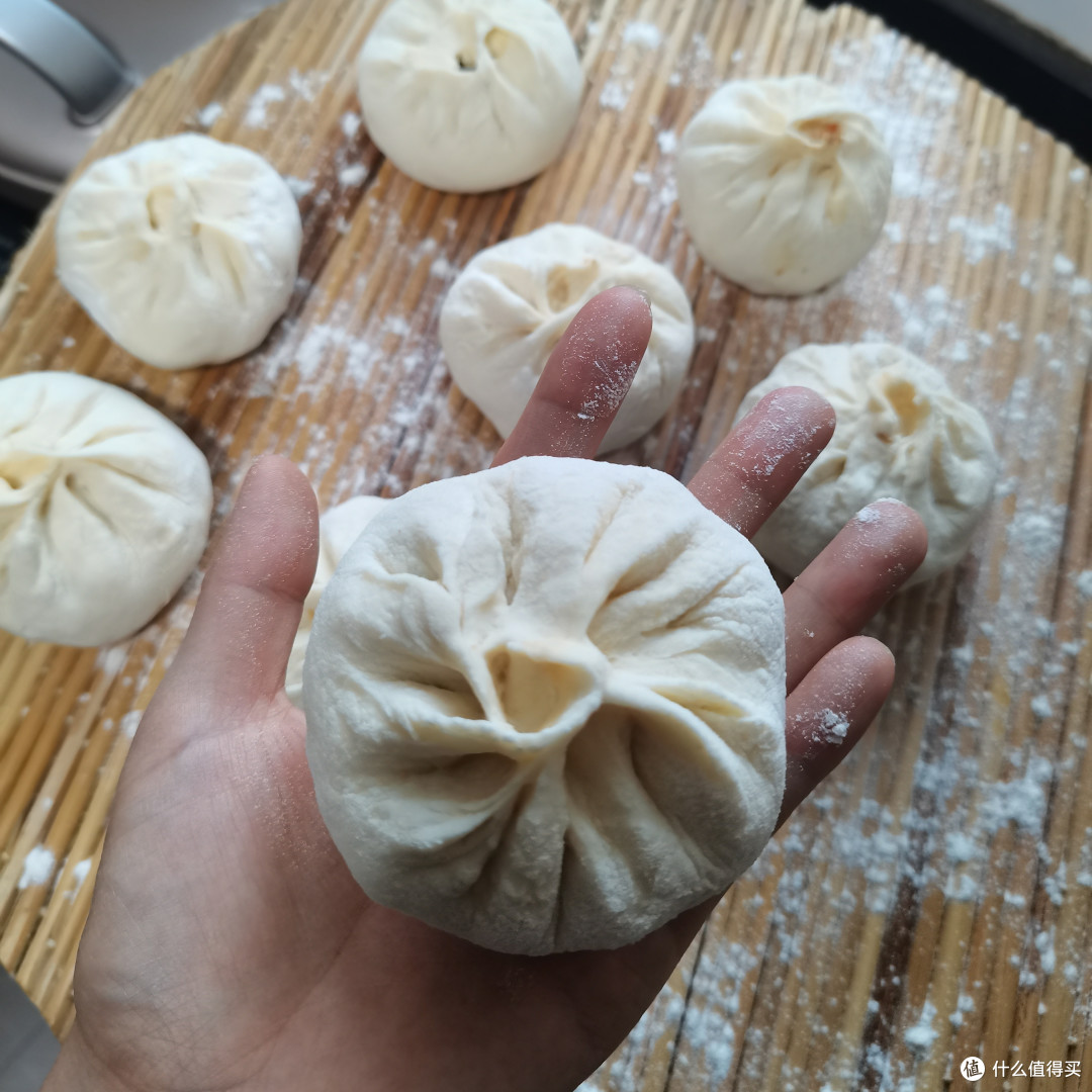 厨房小白这次整个大的:蒸包子!