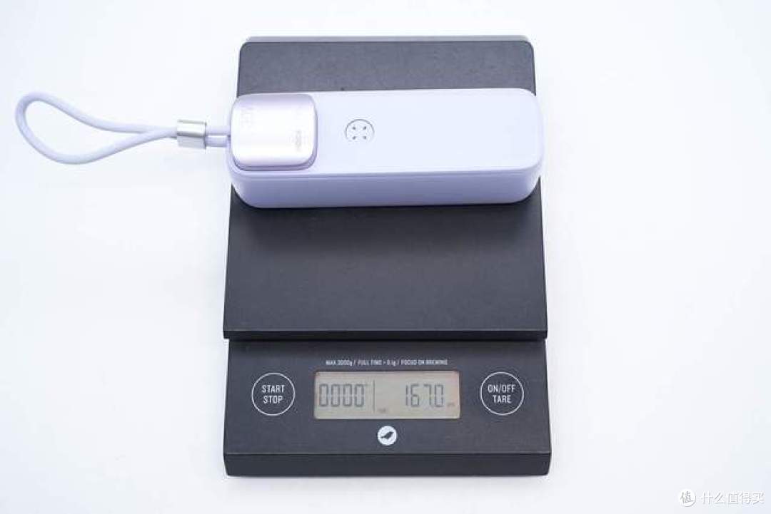 内置1节亿纬锂能电芯,ROCK随行 PD30W GaN三合一移动电源拆解
