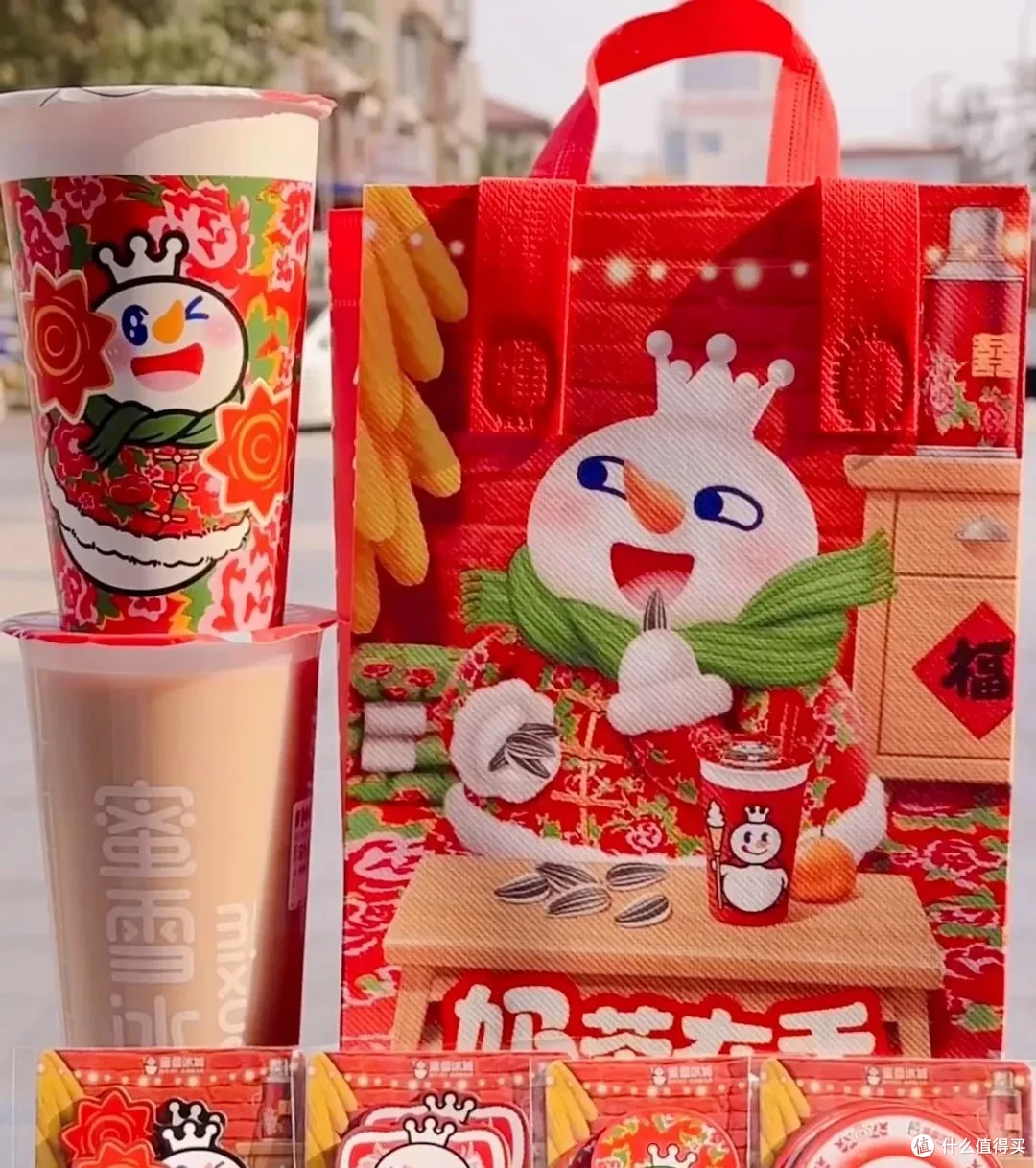 又涨价!蜜雪冰城还会是平价茶饮“顶流”吗?