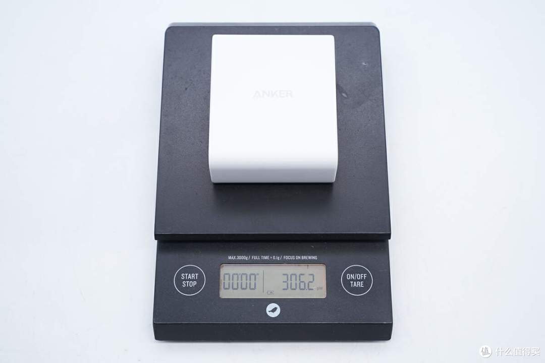 拆解报告:ANKER安克150W四口氮化镓快充充电器A2655