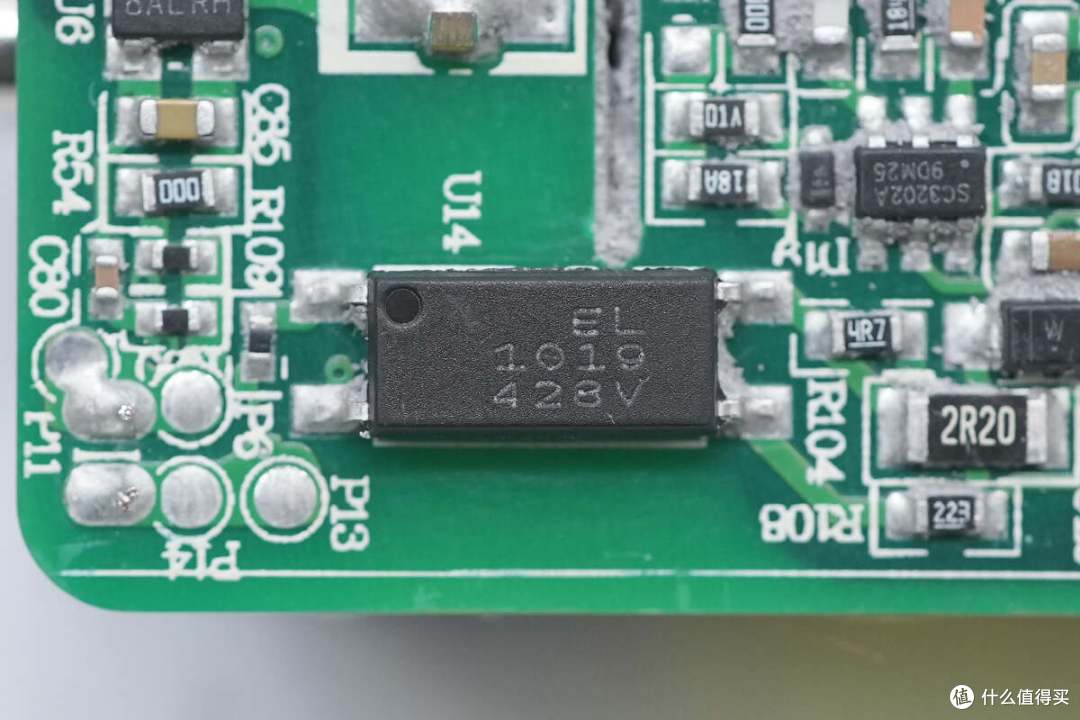 拆解报告:ANKER安克150W四口氮化镓快充充电器A2655