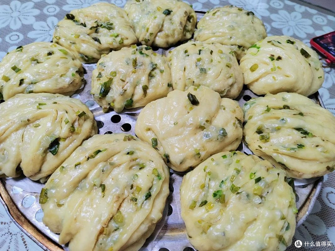 香葱花卷:平凡中的非凡美味