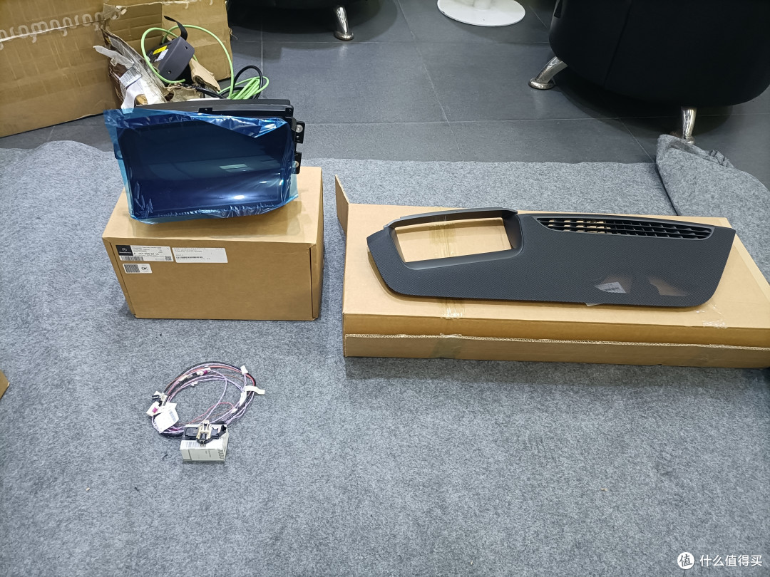 24款奔驰GLS450升级几何多光速LED智能大灯功能怎么样